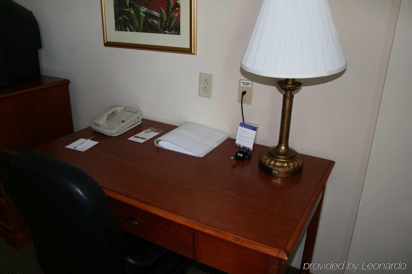 Hampton Inn Titusville/I-95 Kennedy Space Center Phòng bức ảnh