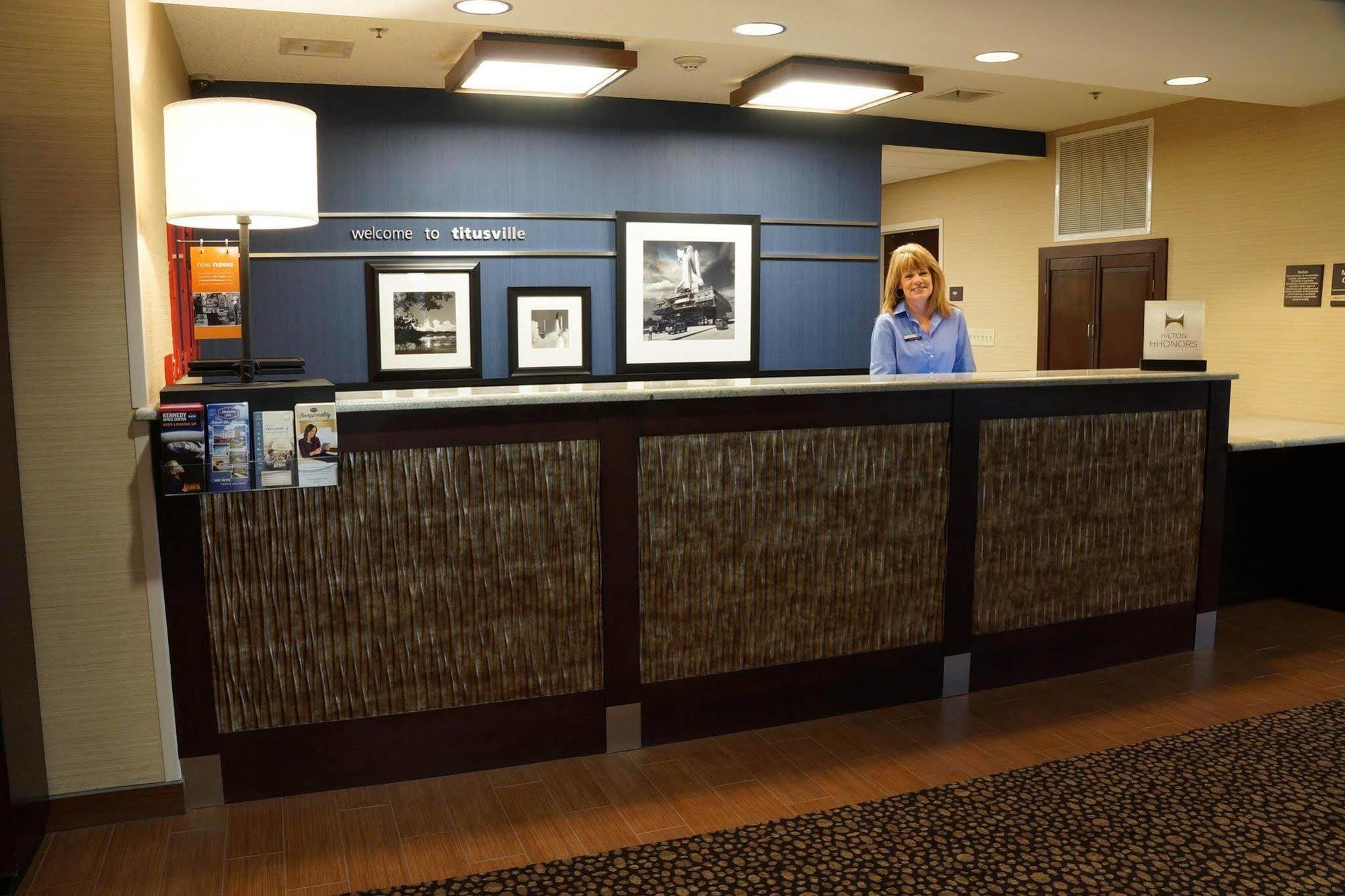 Hampton Inn Titusville/I-95 Kennedy Space Center Ngoại thất bức ảnh